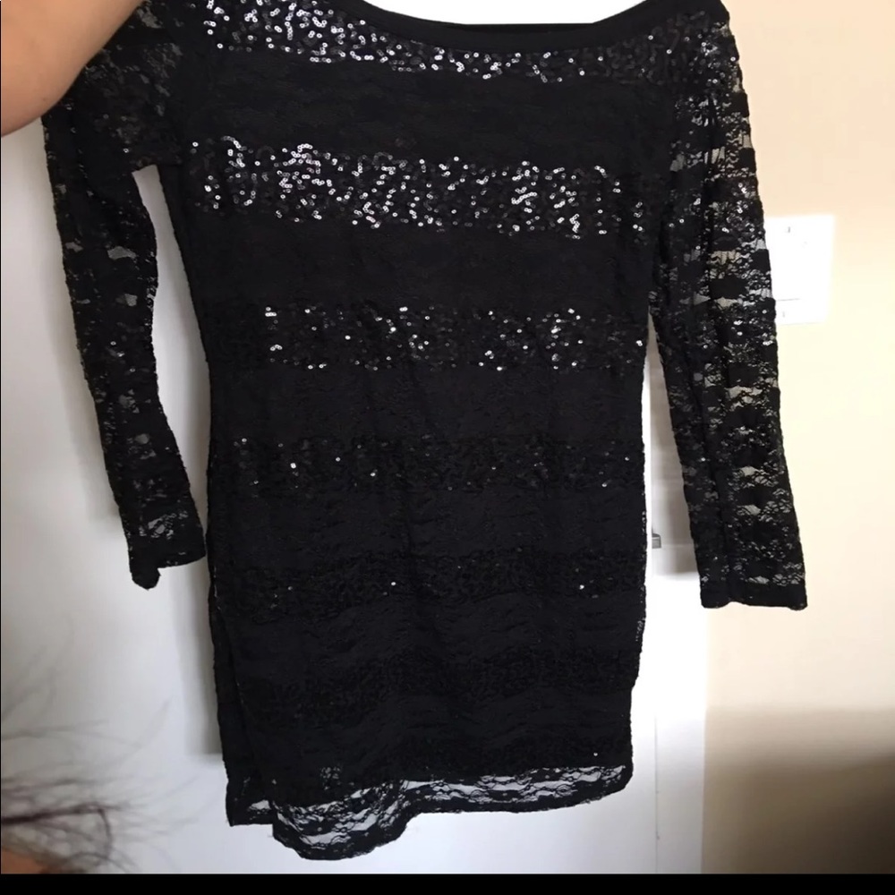 Black sequences don’t lace  mini dress